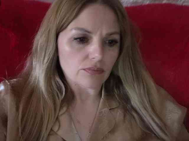 Angel_girllovemy webcam