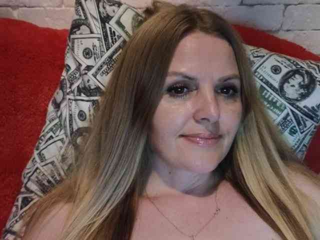 Angel_girllovemy webcam
