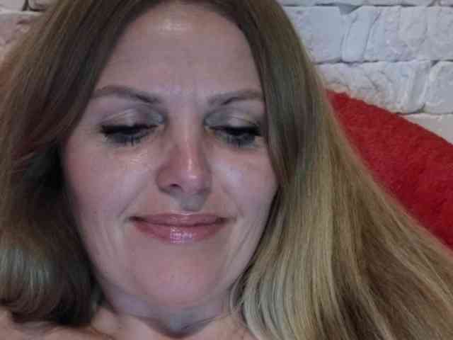 Angel_girllovemy webcam