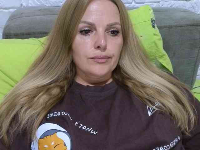 Angel_girllovemy webcam