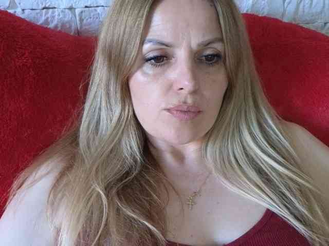Angel_girllovemy webcam