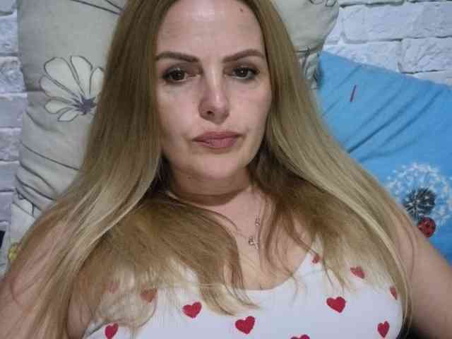 Angel_girllovemy webcam