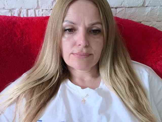 Angel_girllovemy webcam