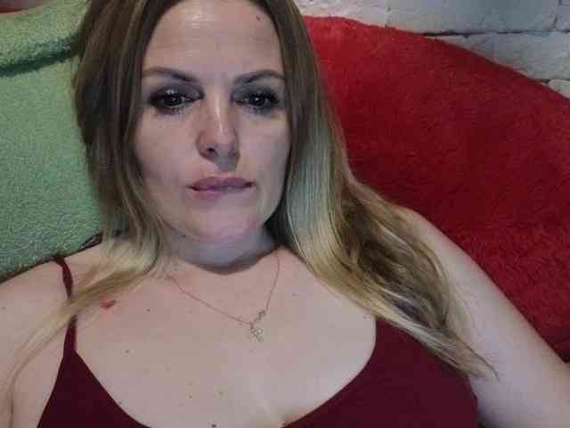 Angel_girllovemy webcam
