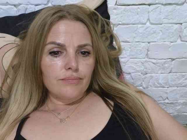 AngelAlone AngelAlone