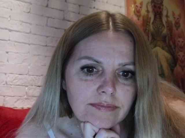 Angel_girllovemy webcam