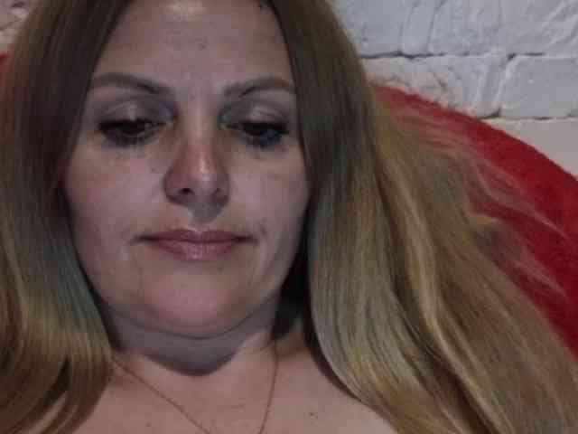 Angel_girllovemy webcam