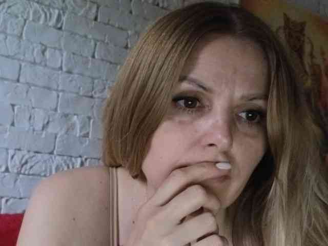 Angel_girllovemy webcam