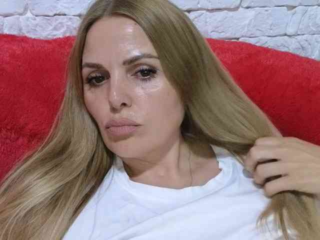 Angel_girllovemy webcam