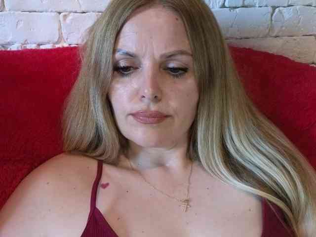 Angel_girllovemy webcam