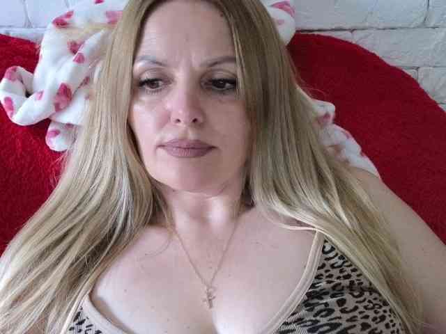 Angel_girllovemy webcam