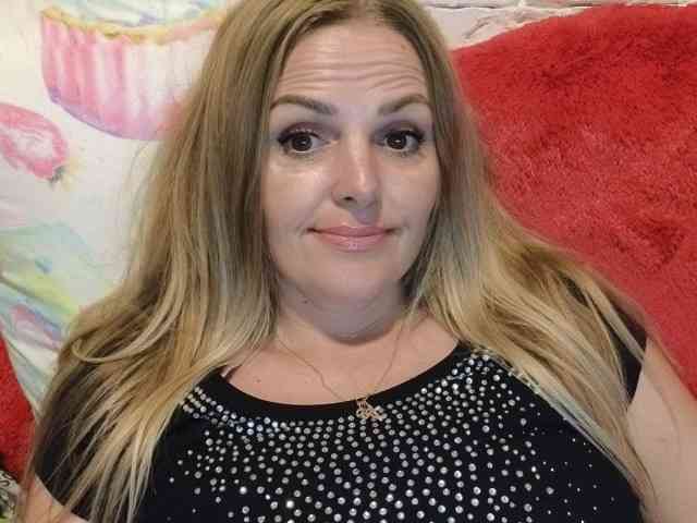 Angel_girllovemy webcam