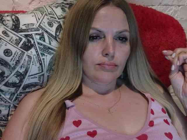 Angel_girllovemy webcam