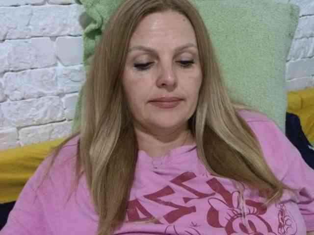 Angel_girllovemy webcam