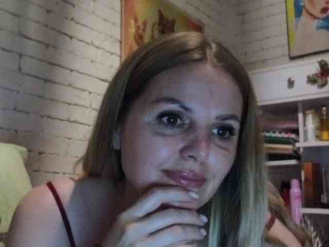 Angel_girllovemy webcam