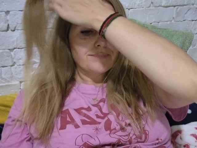 Angel_girllovemy webcam