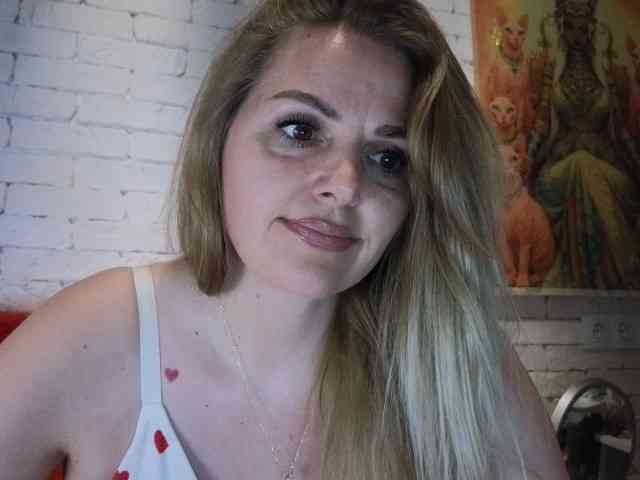 Angel_girllovemy webcam