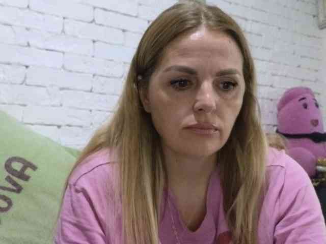 Angel_girllovemy webcam