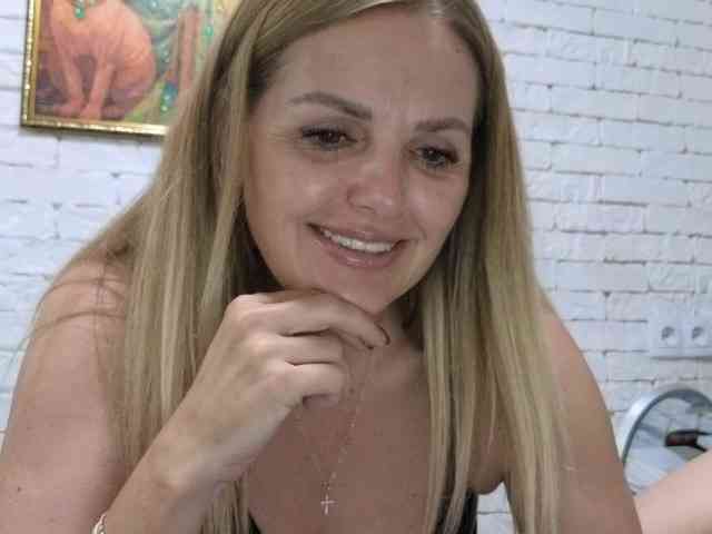 Angel_girllovemy webcam