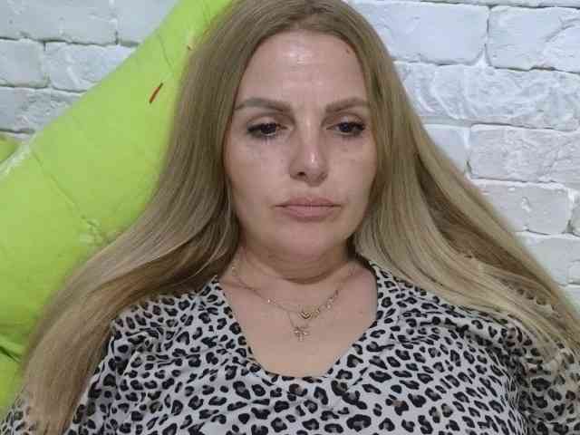 Angel_girllovemy webcam