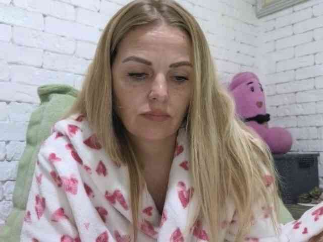 Angel_girllovemy webcam