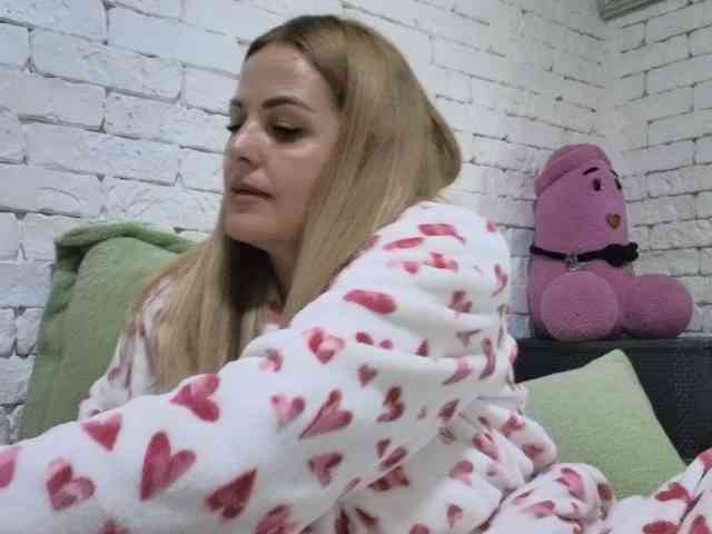 Angel_girllovemy webcam