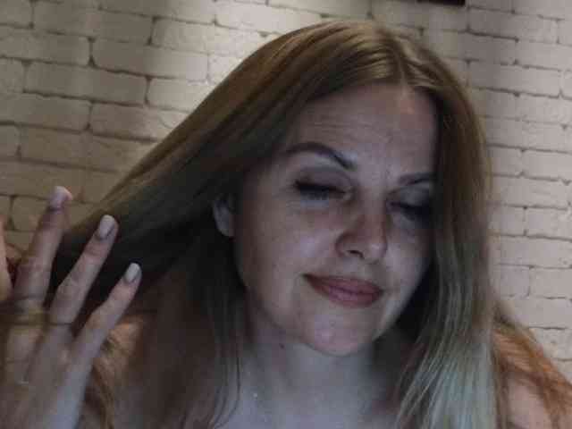 Angel_girllovemy webcam
