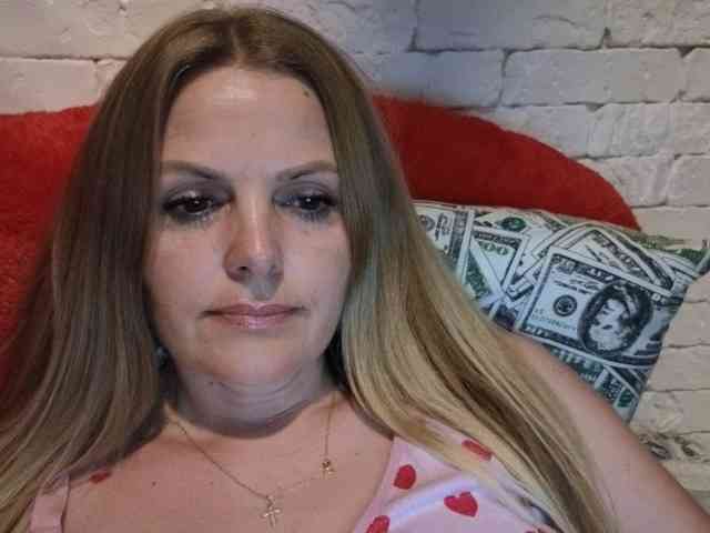 Angel_girllovemy webcam