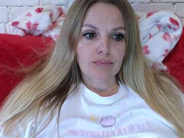 Angel_girllovemy webcam