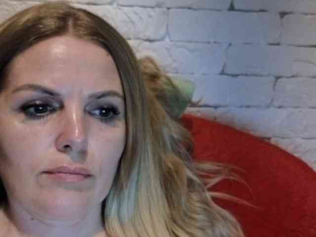 Angel_girllovemy webcam