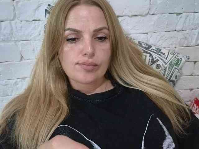 Angel_girllovemy webcam