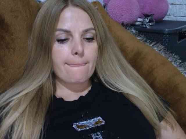 AngelAlone AngelAlone