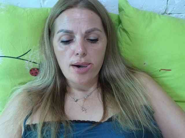 Angel_girllovemy webcam