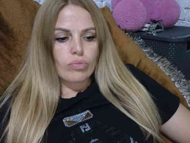 Angel_girllovemy webcam