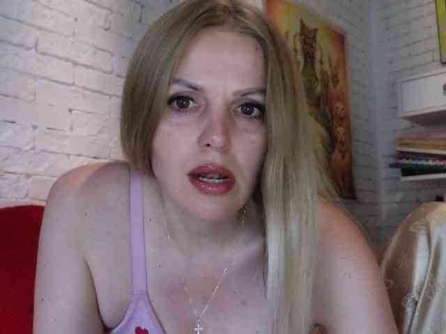 Angel_girllovemy webcam