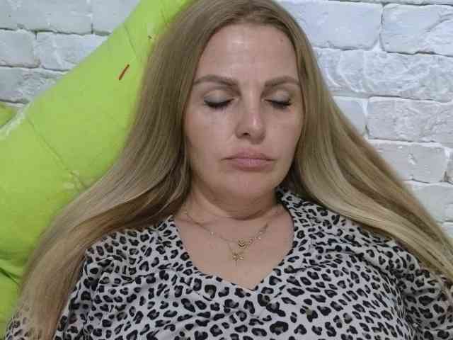 Angel_girllovemy webcam