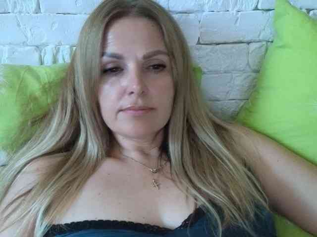 Angel_girllovemy webcam