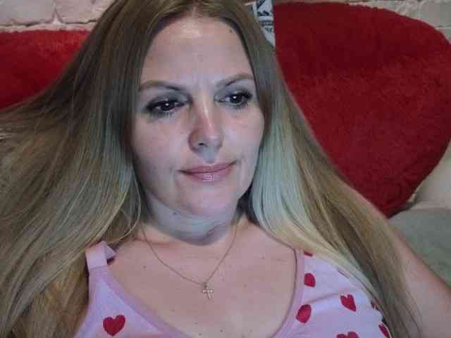 Angel_girllovemy webcam