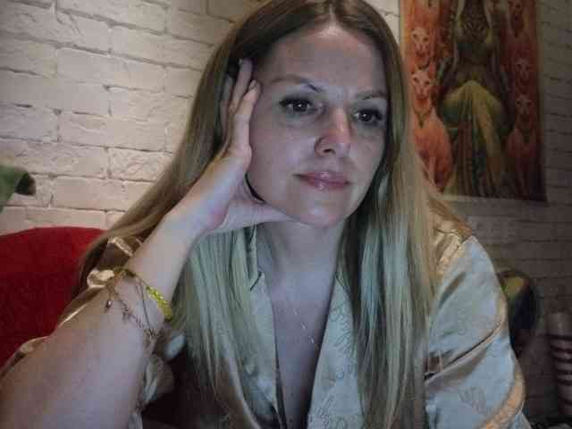 Angel_girllovemy webcam