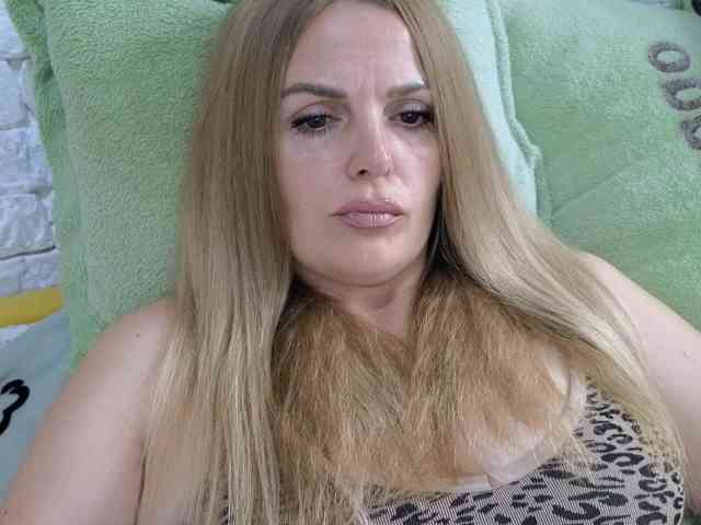 Model: Angel_girllovemy