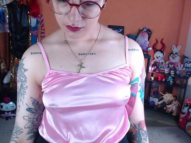 MiaJhons
