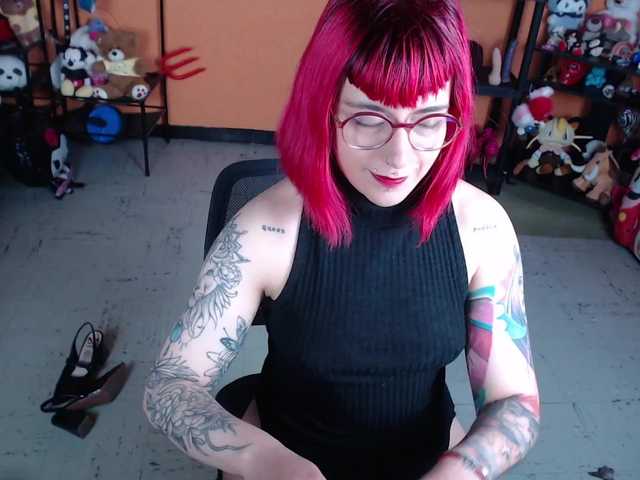 MiaJhons's BongaCams show and profile