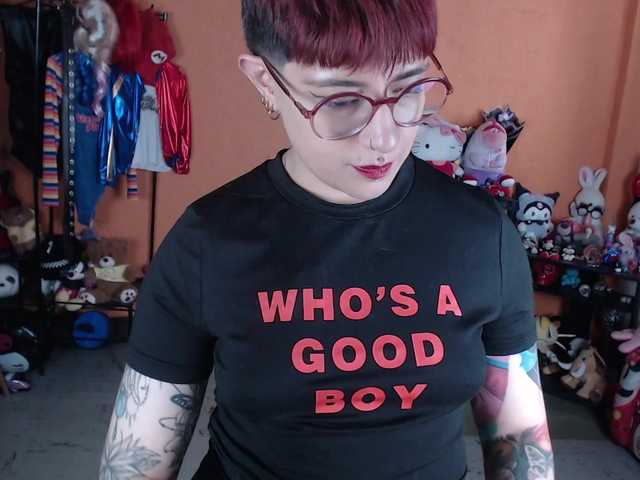 MiaJhons