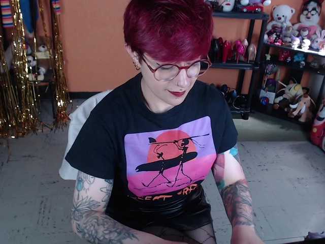 MiaJhons