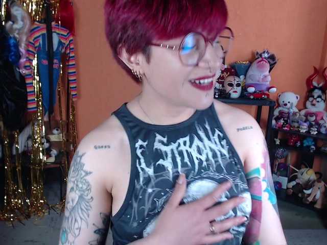 MiaJhons