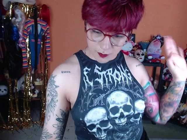 MiaJhons