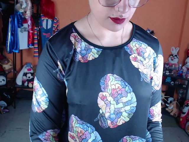 MiaJhons