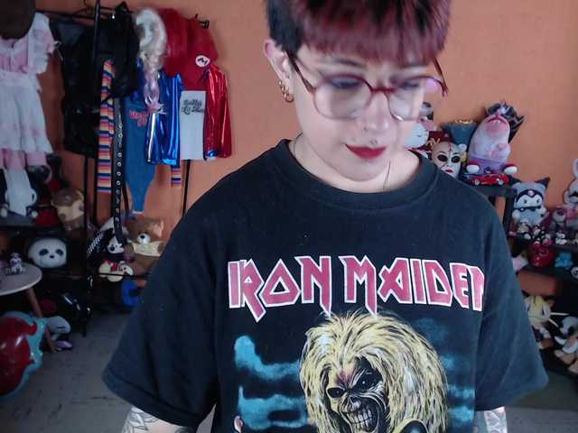 MiaJhons
