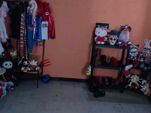 MiaJhons