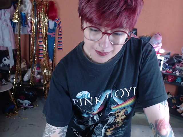 MiaJhons live cam on BongaCams